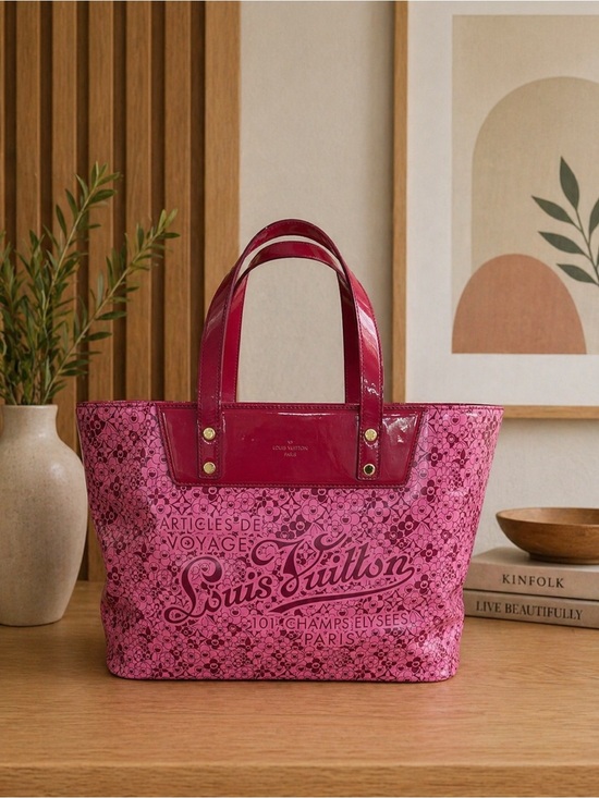 Louis Vuitton Handbags - Louis Vuitton Cosmic Blossom Tote
